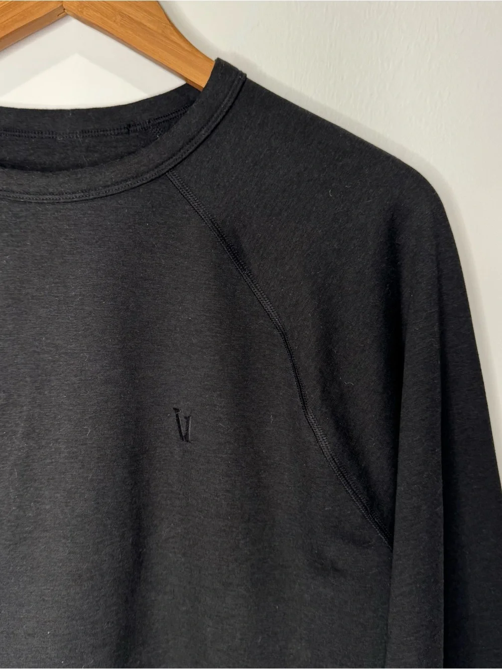 VUORI Men's Coronado Crewneck Sweatshirt - Black Medium - Picture 6 of 14